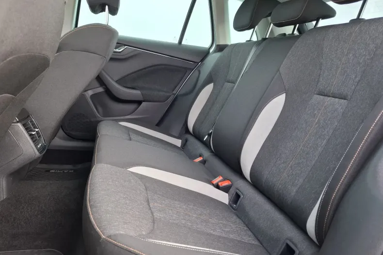 Skoda Kamiq din 2023 cu 39.252 km - oferta SKO158675 - foto 31