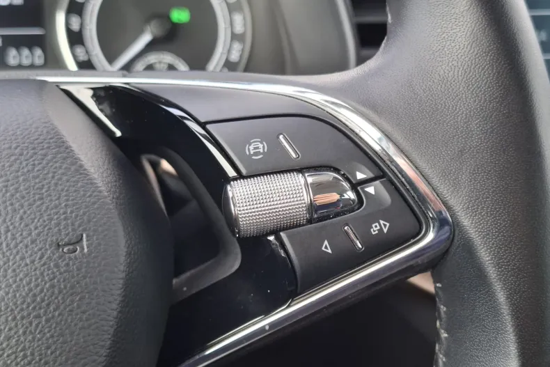 Skoda Kamiq din 2023 cu 39.252 km - oferta SKO158675 - foto 36