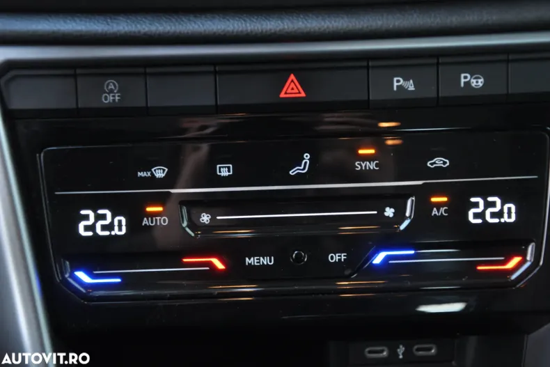 Volkswagen T-Roc din 2024 cu 48.370 km - oferta VOL158680 - foto 22