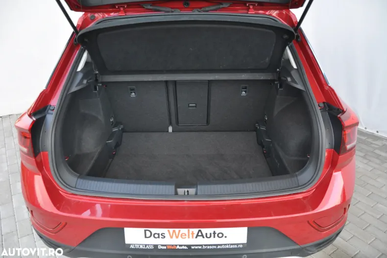 Volkswagen T-Roc din 2024 cu 48.370 km - oferta VOL158680 - foto 26