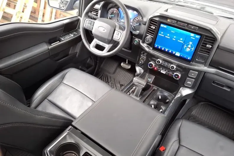 Ford F 150 din 2023 cu 9.732 km - oferta FOR158681 - foto 18