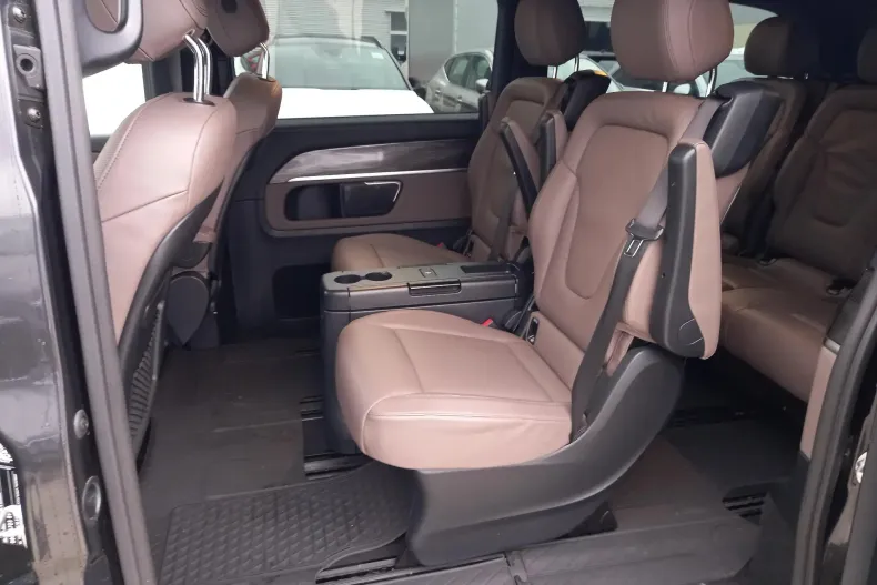 Mercedes-Benz V din 2023 cu 20.908 km - oferta MER158682 - foto 13