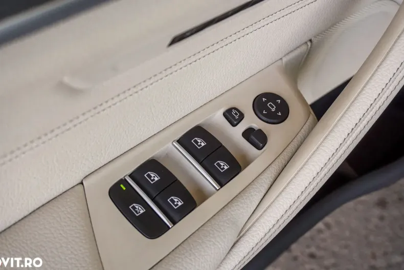 BMW Seria 5 din 2019 cu 30.000 km - oferta BMW158683 - foto 25