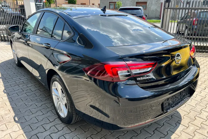 Opel Insignia din 2020 cu 80.000 km - oferta OPE158685 - foto 3