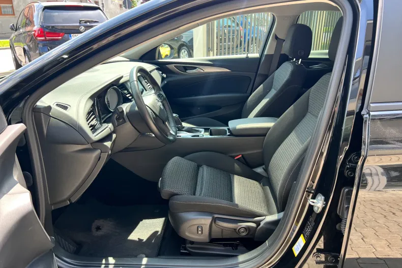 Opel Insignia din 2020 cu 80.000 km - oferta OPE158685 - foto 14