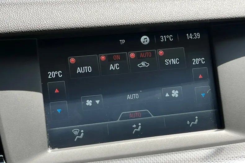 Opel Insignia din 2020 cu 80.000 km - oferta OPE158685 - foto 34