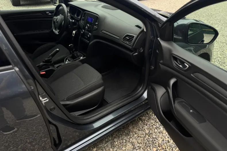 Renault Megane din 2020 cu 52.707 km - oferta REN158691 - foto 10