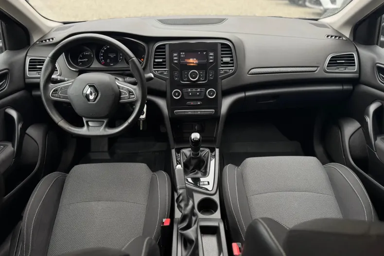 Renault Megane din 2020 cu 52.707 km - oferta REN158691 - foto 13