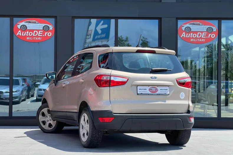 Ford EcoSport din 2019 cu 130.681 km - oferta FOR158697 - foto 3