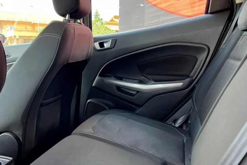 Ford EcoSport din 2019 cu 130.681 km - oferta FOR158697 - foto 15