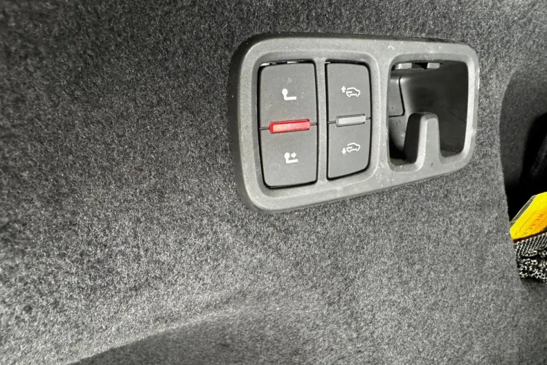 Audi SQ8 din 2020 cu 148.542 km - oferta AUD158701 - foto 31