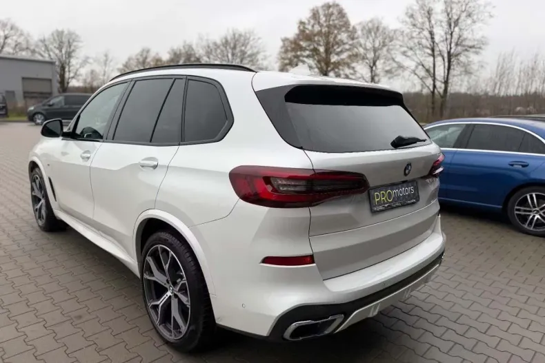 BMW X5 din 2021 cu 50.630 km - oferta BMW158702 - foto 3