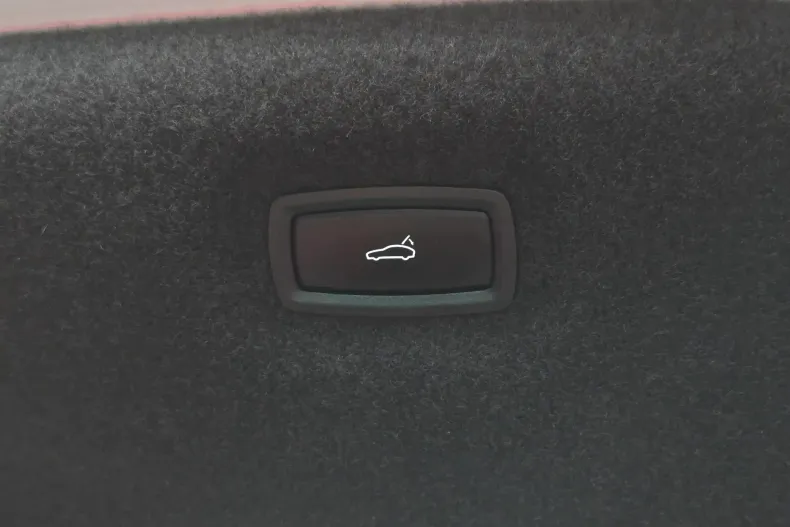 Porsche Taycan din 2021 cu 41.011 km - oferta POR158707 - foto 34