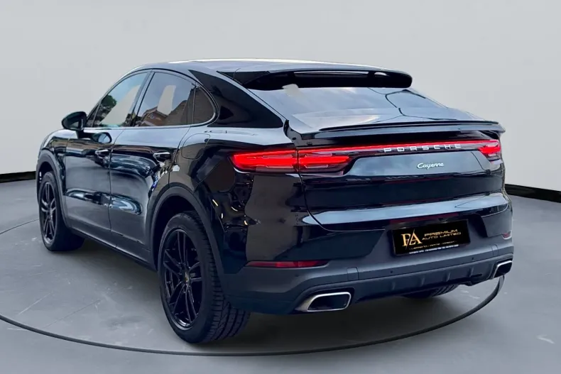 Porsche Cayenne Coupe din 2022 cu 158.000 km - oferta POR158716 - foto 3