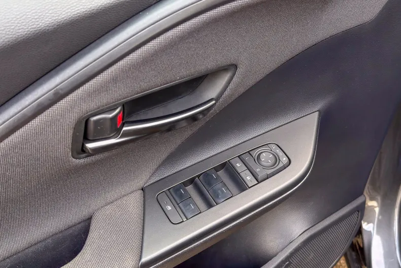 Toyota C-HR din 2024 cu 89.693 km - oferta TOY158718 - foto 24