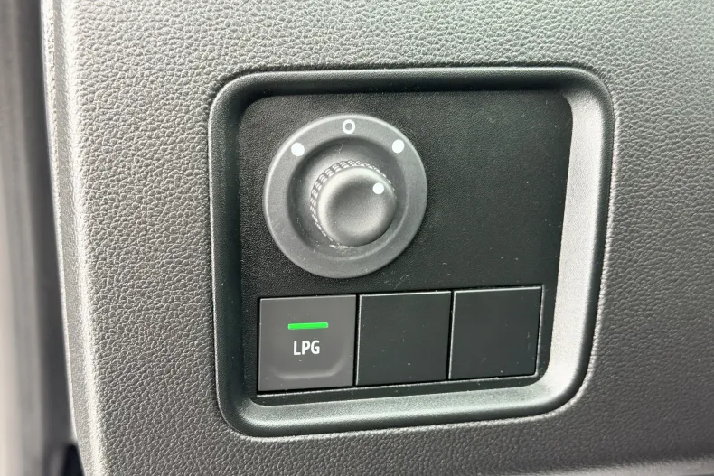 Dacia Duster din 2022 cu 137.000 km - oferta DAC158720 - foto 9