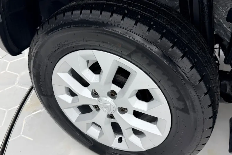 Dacia Duster din 2022 cu 137.000 km - oferta DAC158720 - foto 11