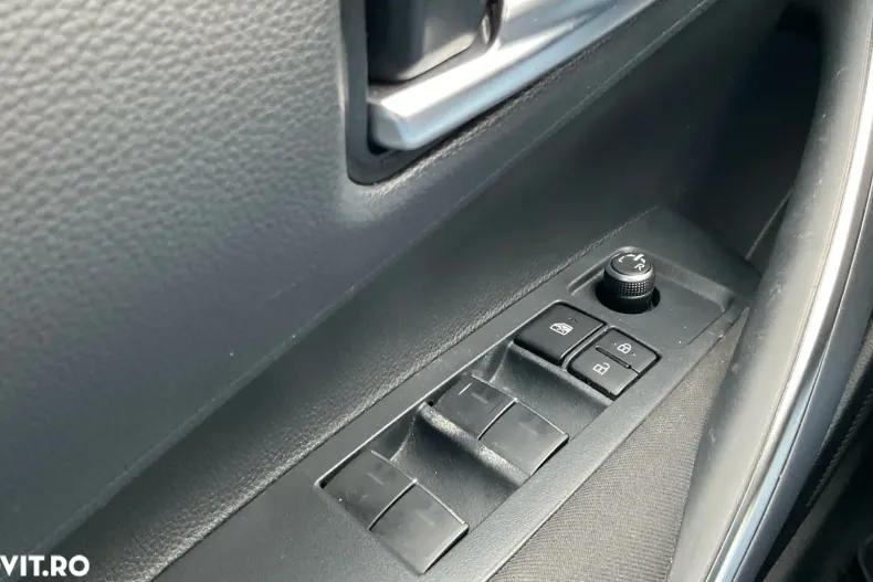 Toyota Corolla din 2020 cu 44.999 km - oferta TOY158724 - foto 23