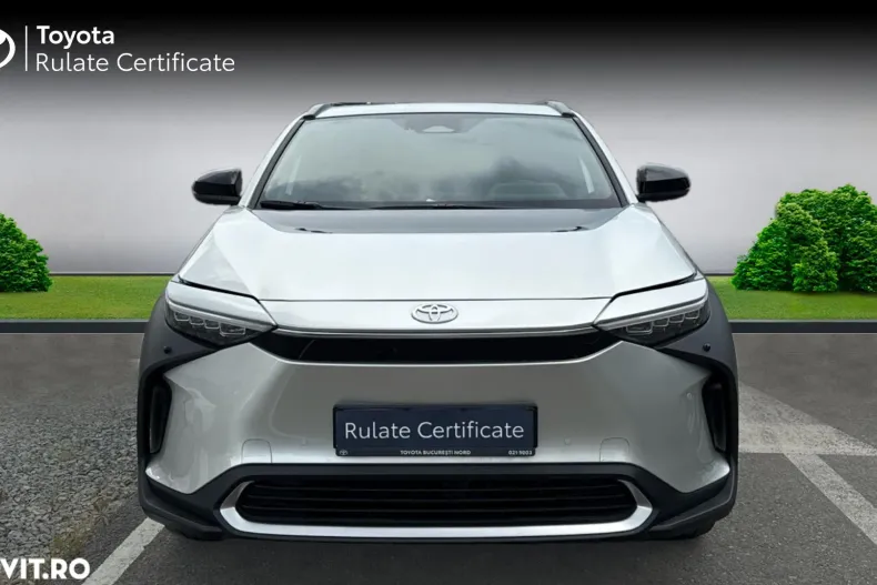 Toyota bZ4X din 2025 cu 5.434 km - oferta TOY158725 - foto 2