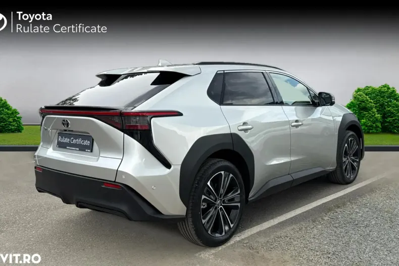 Toyota bZ4X din 2025 cu 5.434 km - oferta TOY158725 - foto 5