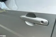 Toyota bZ4X din 2025 cu 5.434 km - oferta TOY158725 - foto 12