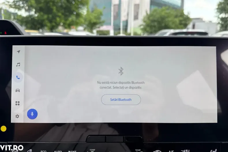 Toyota bZ4X din 2025 cu 5.434 km - oferta TOY158725 - foto 14