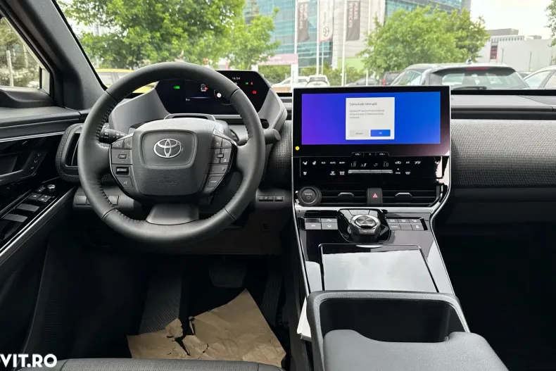 Toyota bZ4X din 2025 cu 5.434 km - oferta TOY158725 - foto 35
