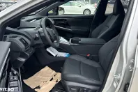 Toyota bZ4X din 2025 cu 5.434 km - oferta TOY158725 - foto 37