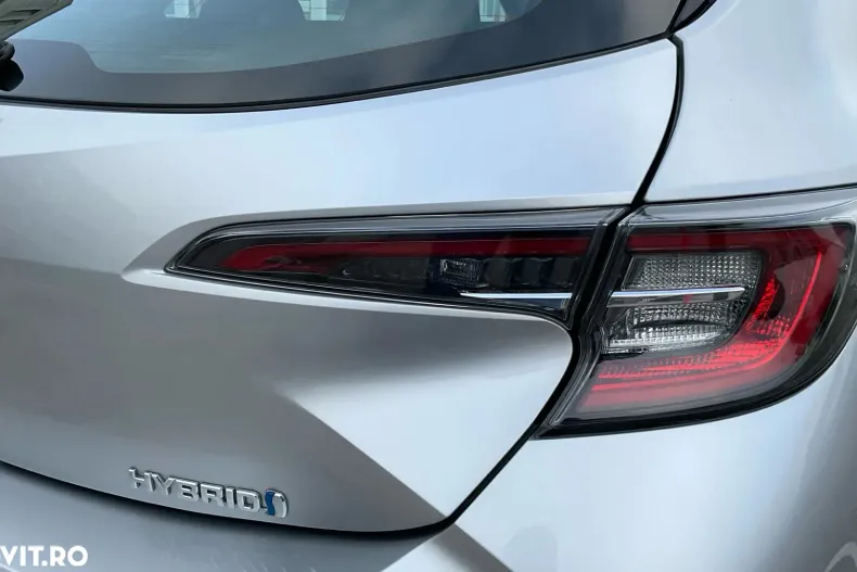 Toyota Corolla din 2021 cu 99.983 km - oferta TOY158726 - foto 11