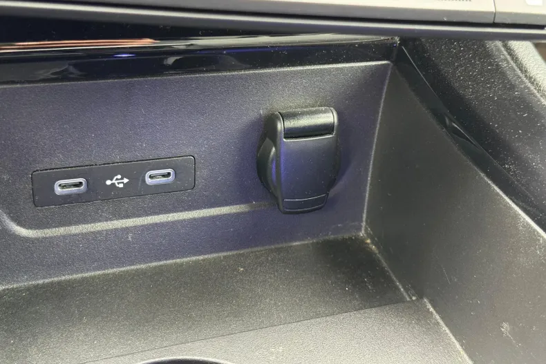 Renault Austral din 2023 cu 17.312 km - oferta REN158728 - foto 26