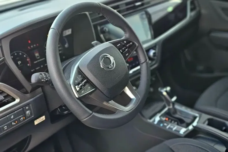 KG Mobility Korrando din 2025 cu 1 km - oferta KGM158730 - foto 10