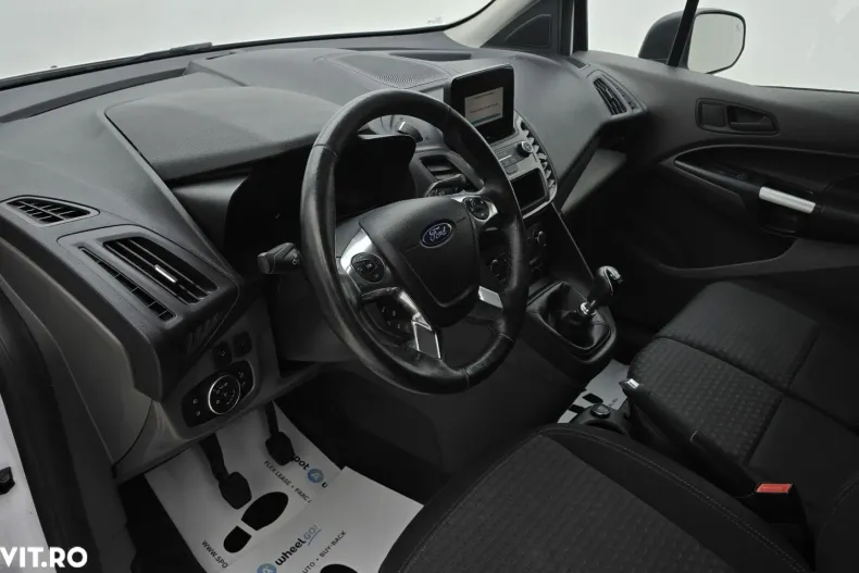 Ford Transit Connect din 2019 cu 69.358 km - oferta FOR158732 - foto 13