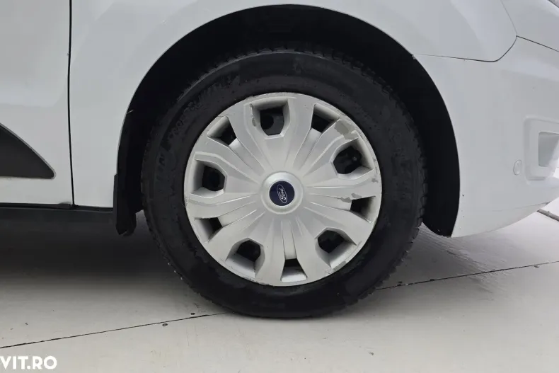 Ford Transit Connect din 2019 cu 69.358 km - oferta FOR158732 - foto 23