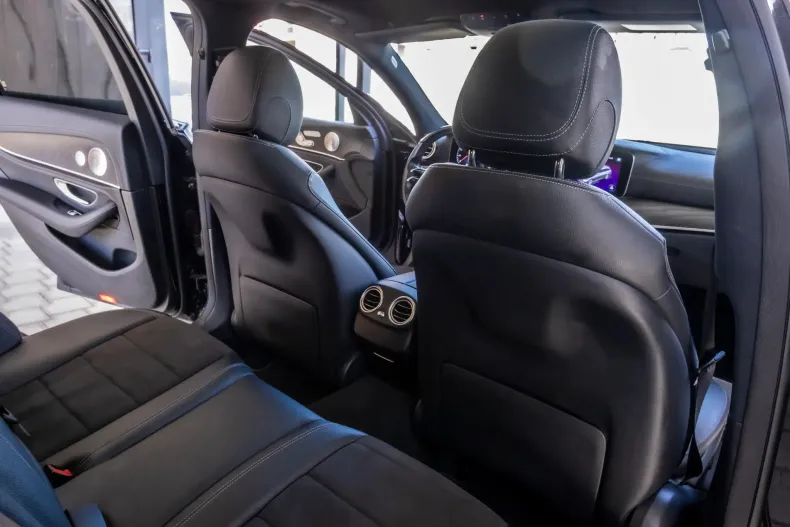 Mercedes-Benz E din 2020 cu 123.900 km - oferta MER158734 - foto 15