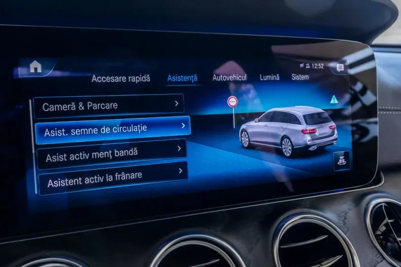 Mercedes-Benz E din 2020 cu 123.900 km - oferta MER158734 - foto 33