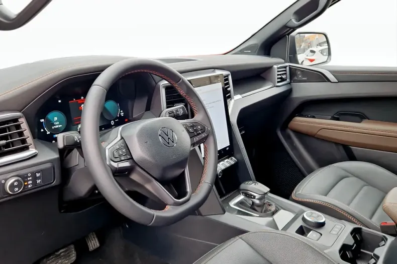 Volkswagen Amarok din 2025 cu 5.000 km - oferta VOL158741 - foto 16