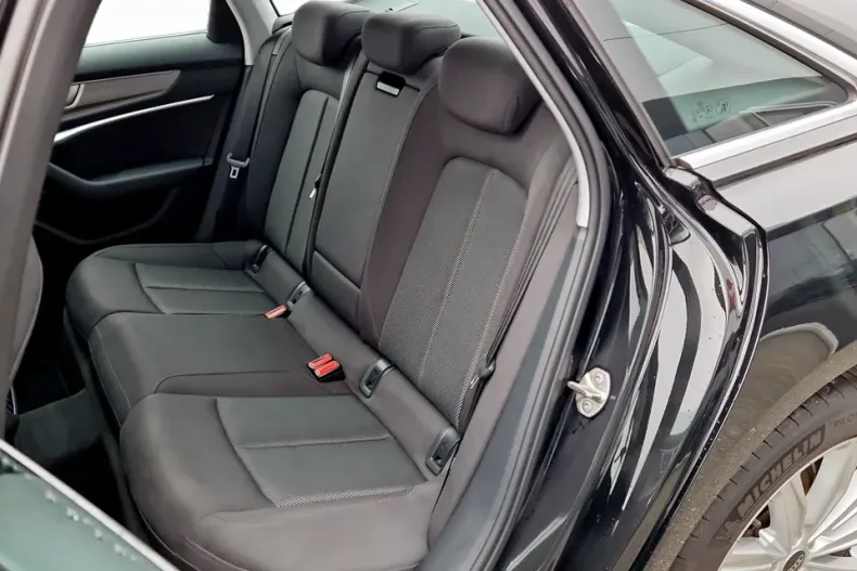 Audi A6 din 2022 cu 50.584 km - oferta AUD158742 - foto 14