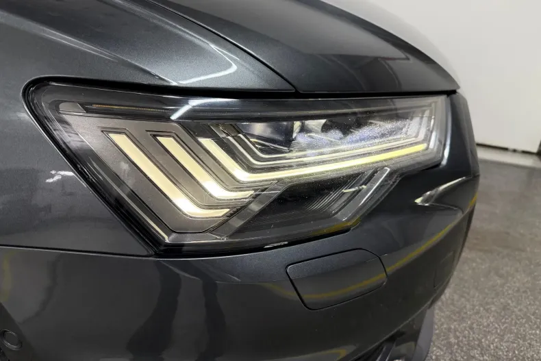 Audi A6 din 2019 cu 146.000 km - oferta AUD158743 - foto 13