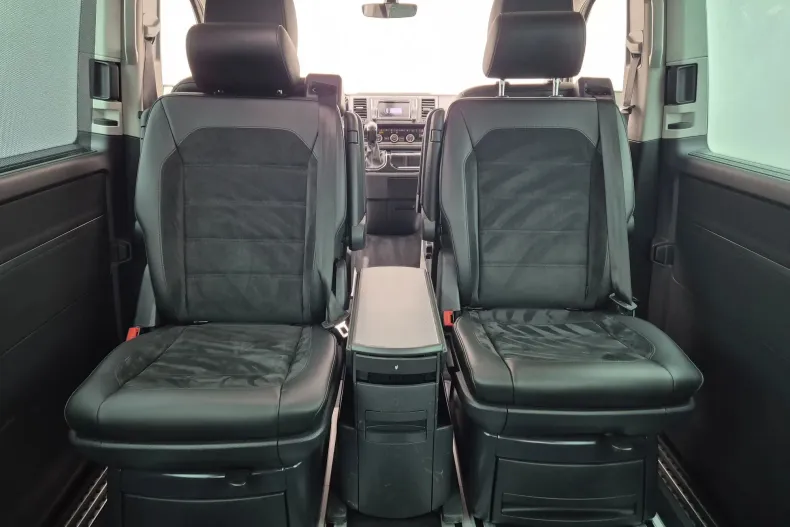 Volkswagen Multivan din 2019 cu 106.119 km - oferta VOL158744 - foto 14