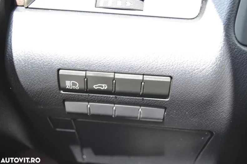 Lexus Seria RX din 2020 cu 63.000 km - oferta LEX158748 - foto 30