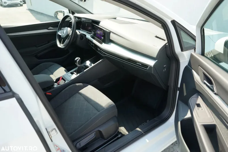 Volkswagen Golf din 2021 cu 58.627 km - oferta VOL158750 - foto 24