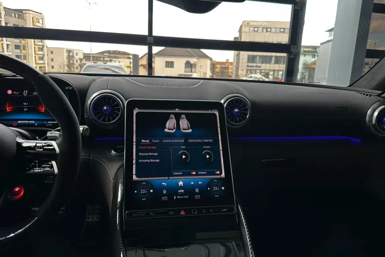 Mercedes-Benz AMG GT din 2024 cu 12.000 km - oferta MER158755 - foto 13