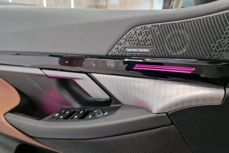 BMW Seria 5 din 2024 cu 26.300 km - oferta BMW158756 - foto 19