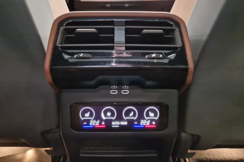 BMW Seria 5 din 2024 cu 26.300 km - oferta BMW158756 - foto 31