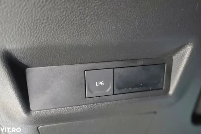 Renault Captur din 2024 cu 32.785 km - oferta REN158757 - foto 12