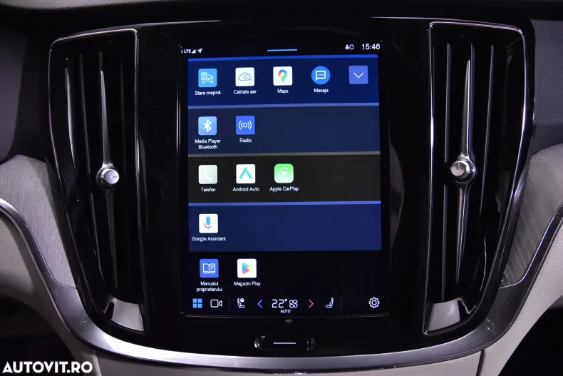 Volvo V60 din 2024 cu 4.377 km - oferta VOL158763 - foto 18