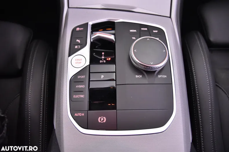 BMW Seria 3 din 2022 cu 55.290 km - oferta BMW158767 - foto 17
