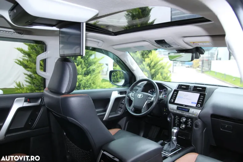 Toyota Land Cruiser din 2023 cu 123.000 km - oferta TOY158770 - foto 4