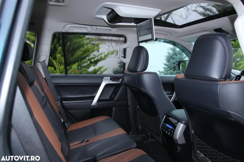 Toyota Land Cruiser din 2023 cu 123.000 km - oferta TOY158770 - foto 17