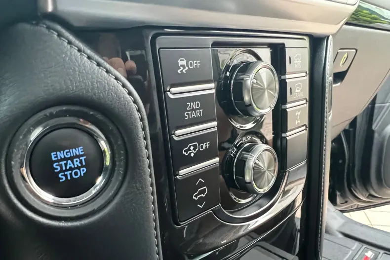 Toyota Land Cruiser din 2023 cu 123.000 km - oferta TOY158770 - foto 22